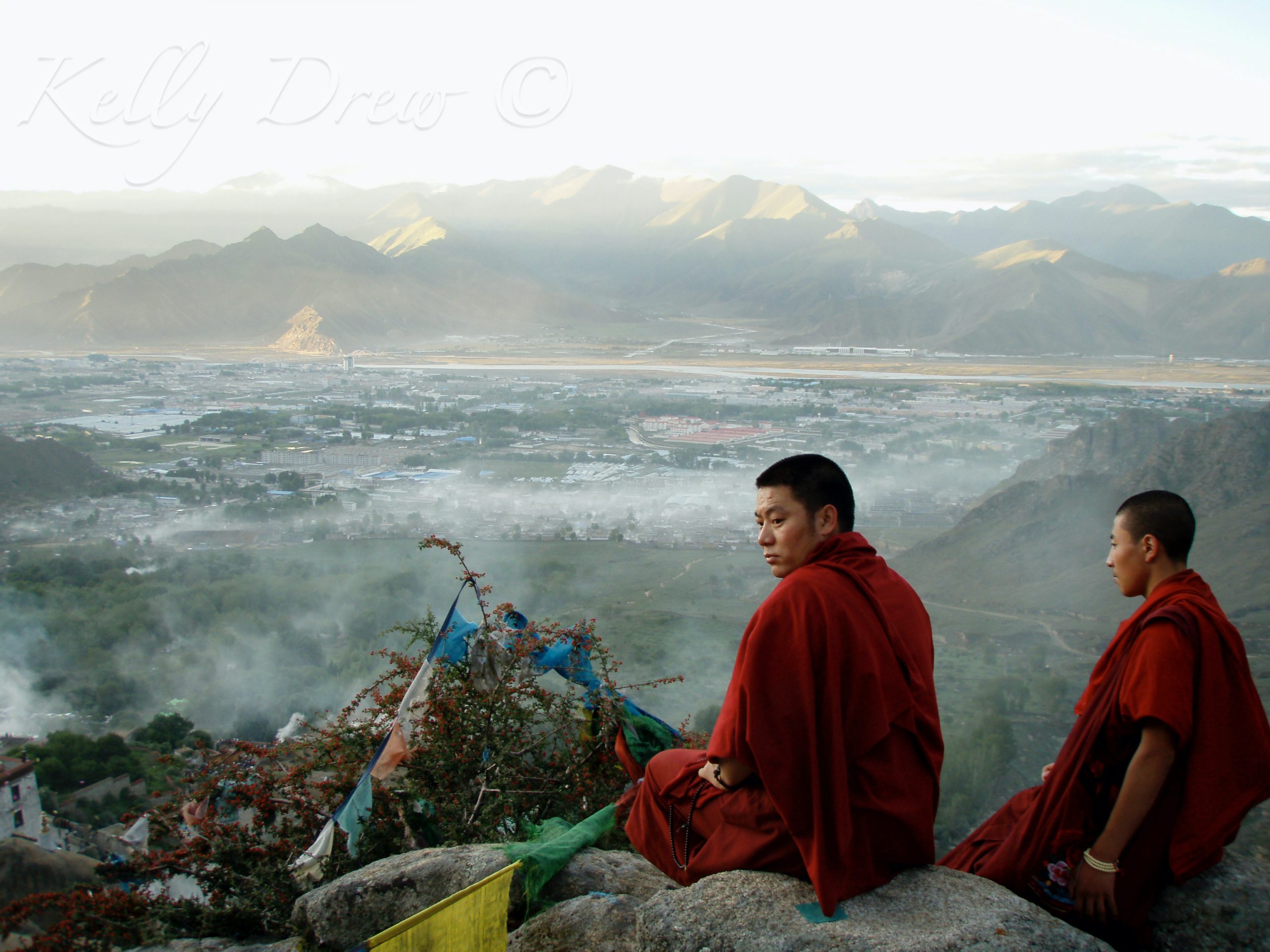 Вода тибет. Tibetan tseg. Tibet (1998). Tibetan Monks Ancient.